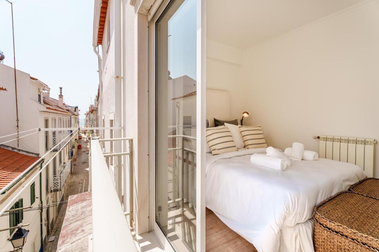 Charming Nazare Apartment-1 Minute To The Beach エクステリア 写真